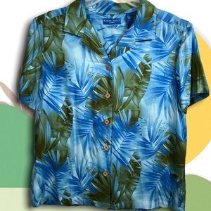 Karen Scott button down womens tropical shirt wood buttons size Large NWOT blue